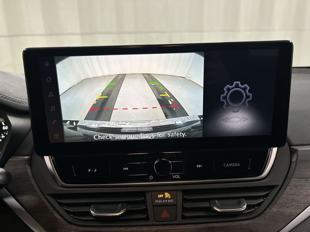 2023 Nissan Altima SV - Photo 15