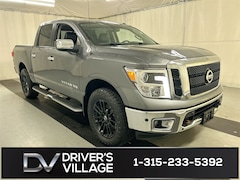 2019 Nissan Titan SL Truck Crew Cab