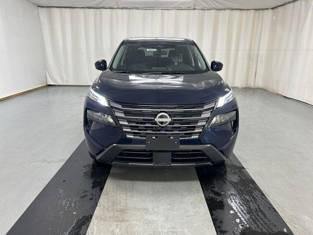 New 2026 Nissan Rogue SV SUV