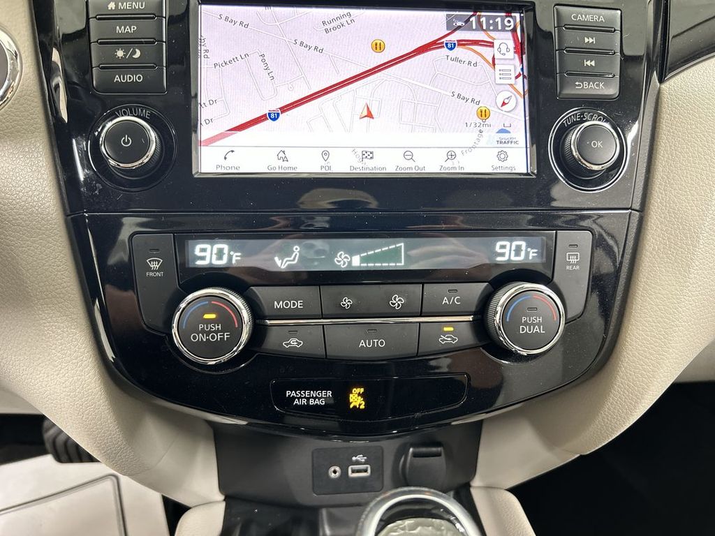 2022 Nissan Rogue Sport SL - Photo 17