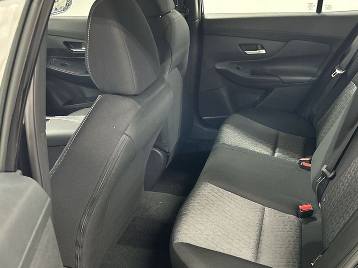 2026 Nissan Sentra SV - Photo 21