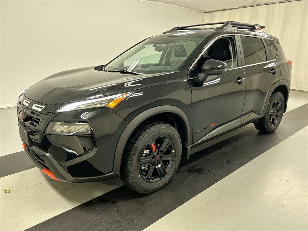 2026 Nissan Rogue SV photo 2