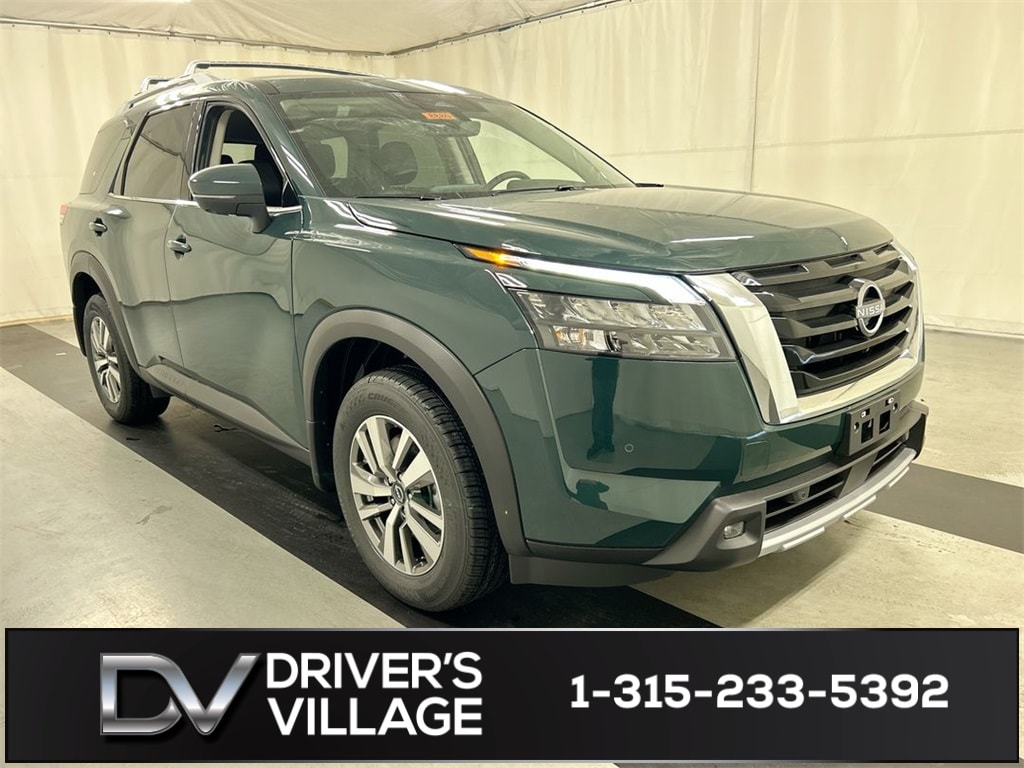 New 2025 Nissan Pathfinder SL SUV