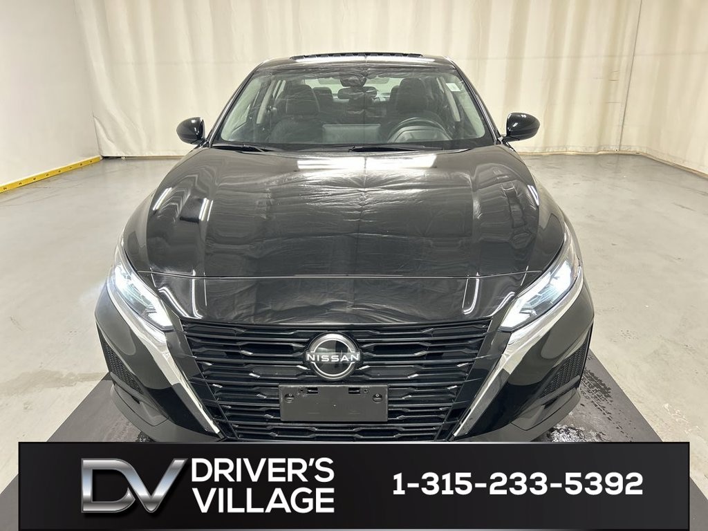Used 2024 Nissan Altima 2.5 SV Sedan