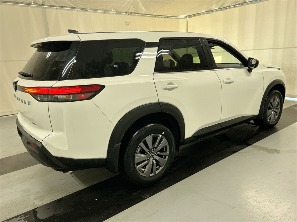 New 2025 Nissan Pathfinder S SUV