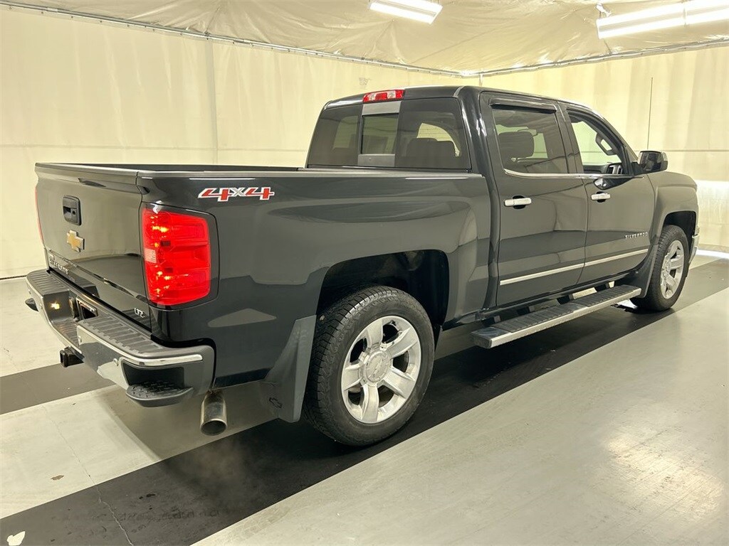 2015 Chevrolet Silverado 1500 LTZ photo 2