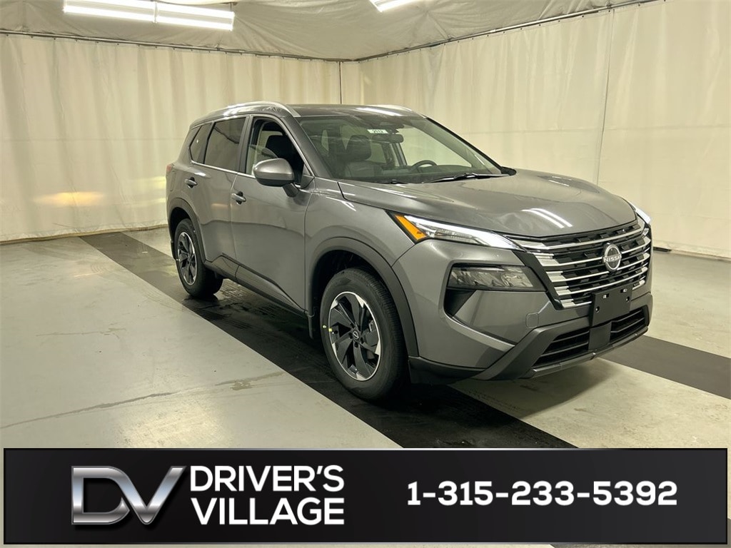 2026 Nissan Rogue SV's photo