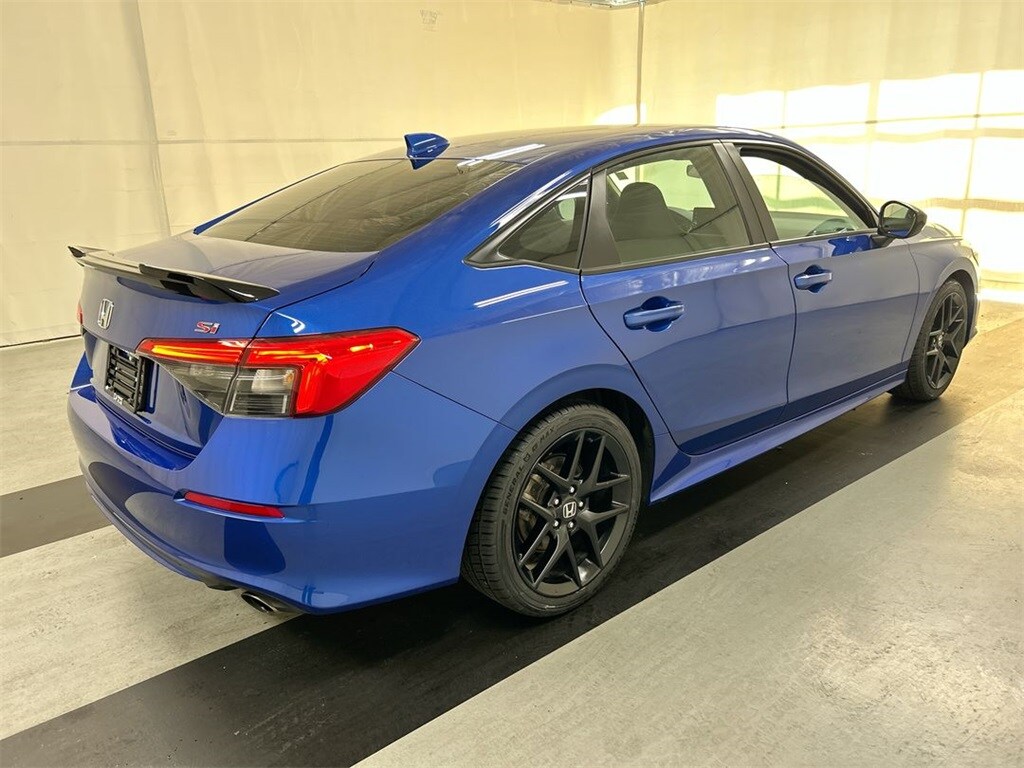2024 Honda Civic Si photo 2
