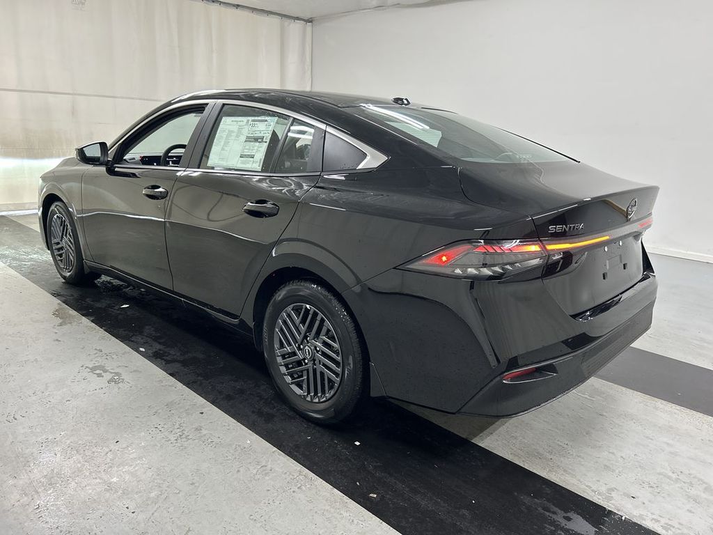 2026 Nissan Sentra SV - Photo 6