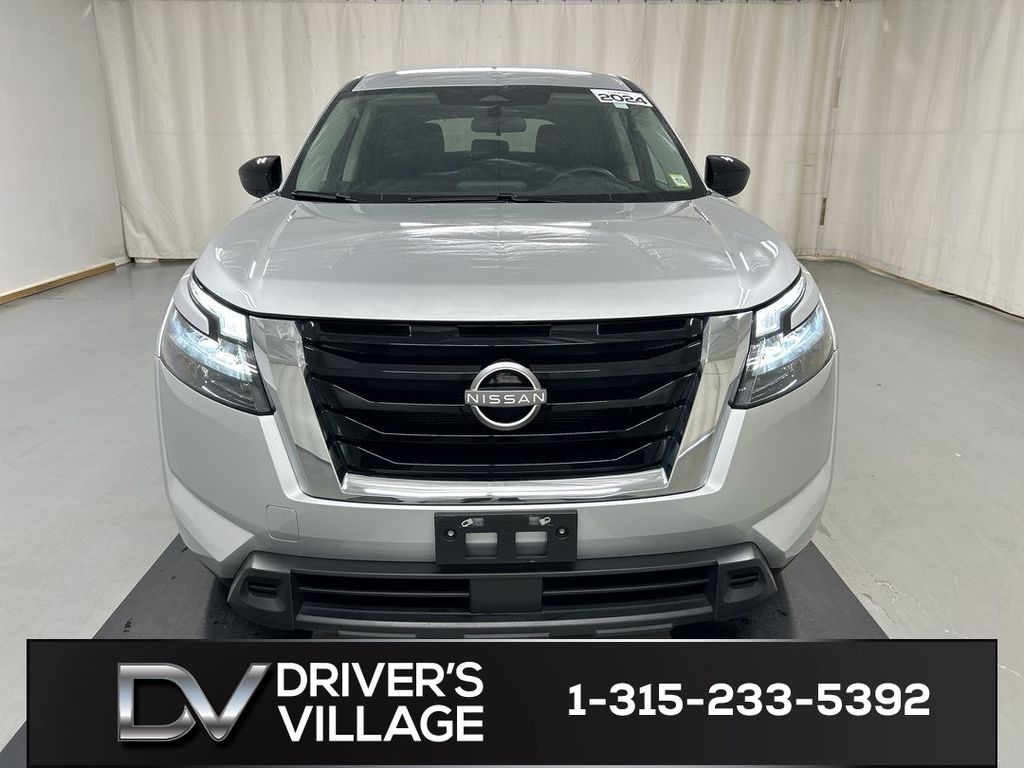 Used 2024 Nissan Pathfinder S SUV