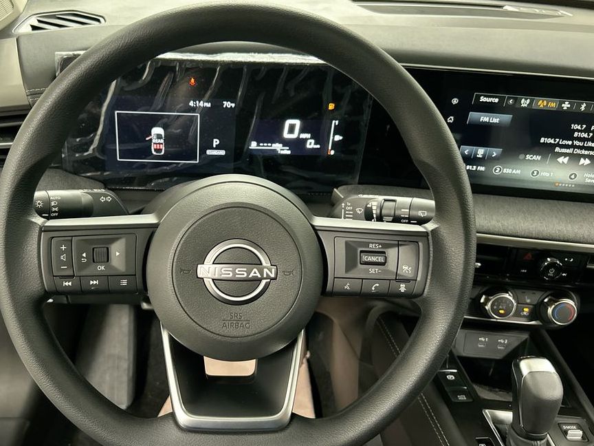 2025 Nissan Kicks SV AWD - Photo 11