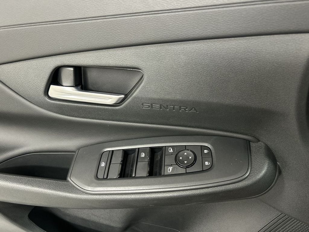 2026 Nissan Sentra SV - Photo 13