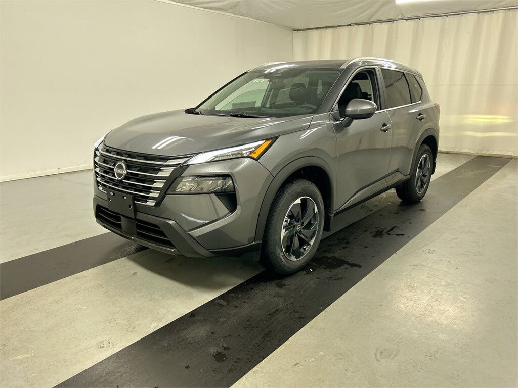 2026 Nissan Rogue SV photo 2