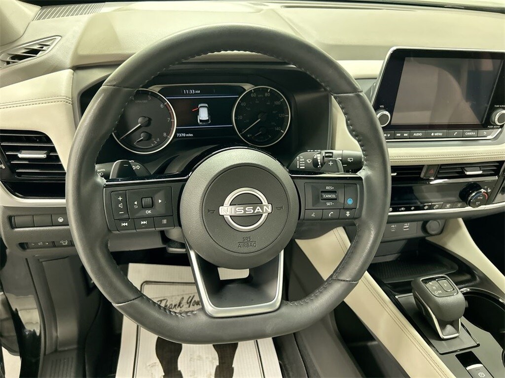 2023 Nissan Rogue SL photo 4