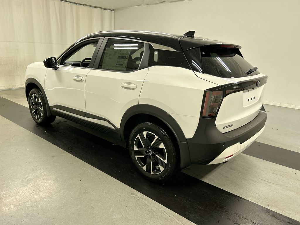 2025 Nissan Kicks SV AWD - Photo 6