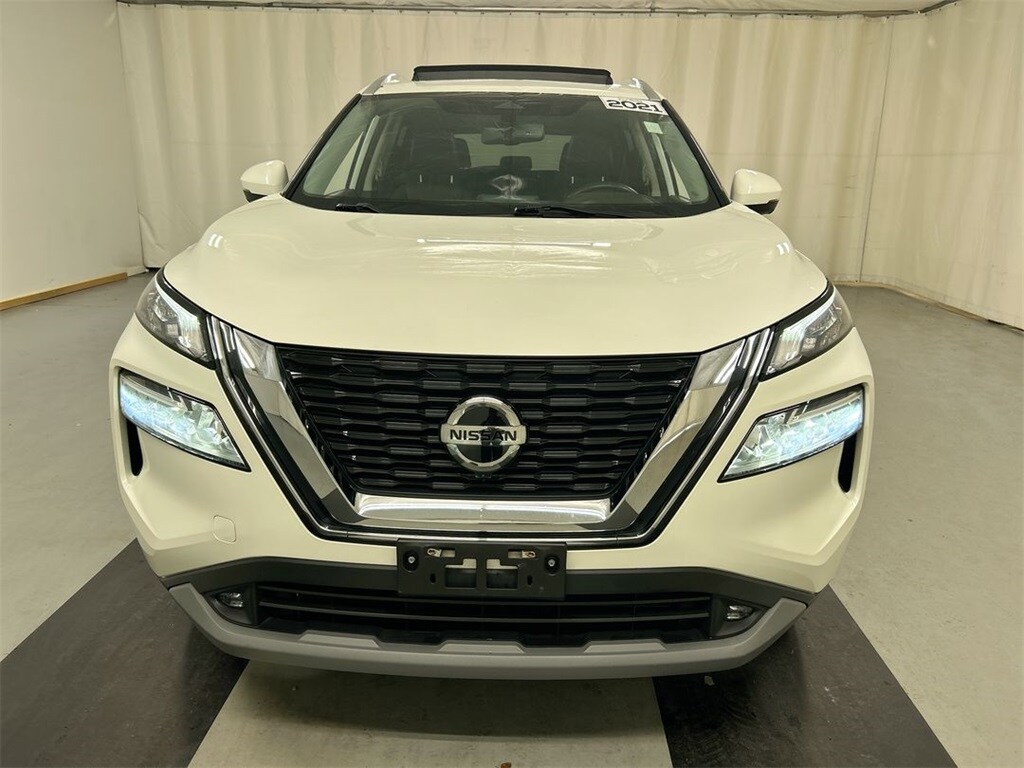 2021 Nissan Rogue SL photo 3