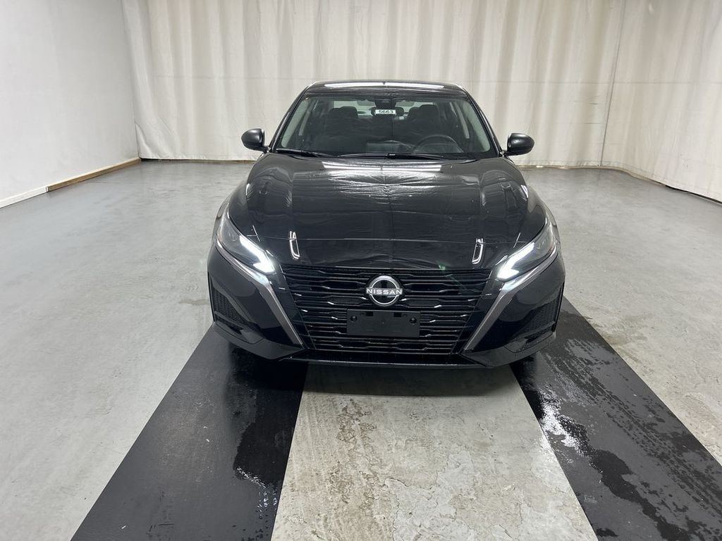 New 2026 Nissan Altima 2.5 SV Sedan