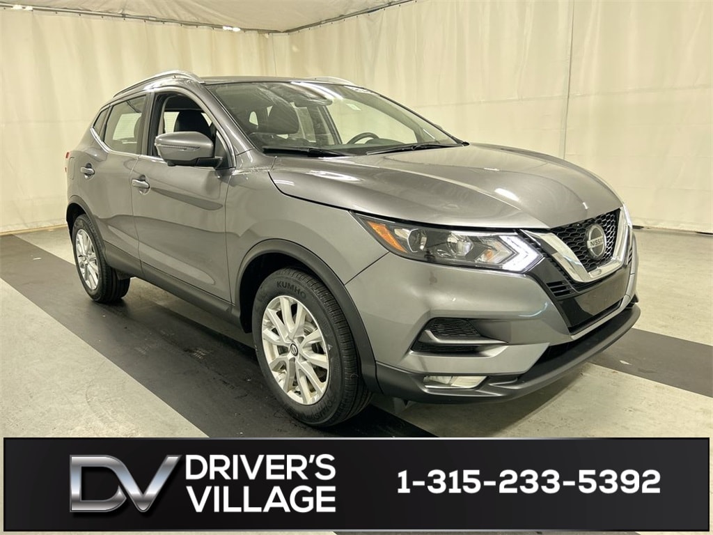 2022 Nissan Rogue Sport SV