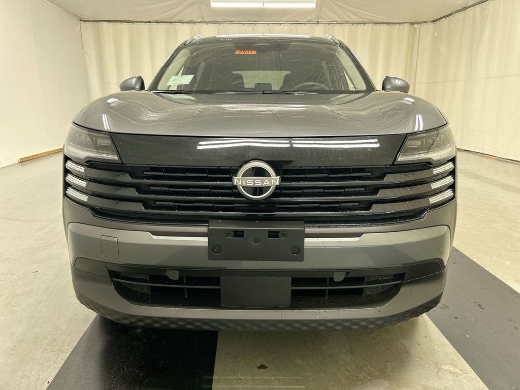 New 2025 Nissan Kicks SV SUV