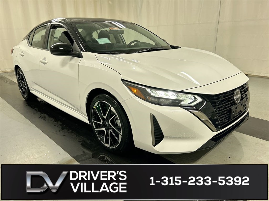 2025 Nissan Sentra SR's photo