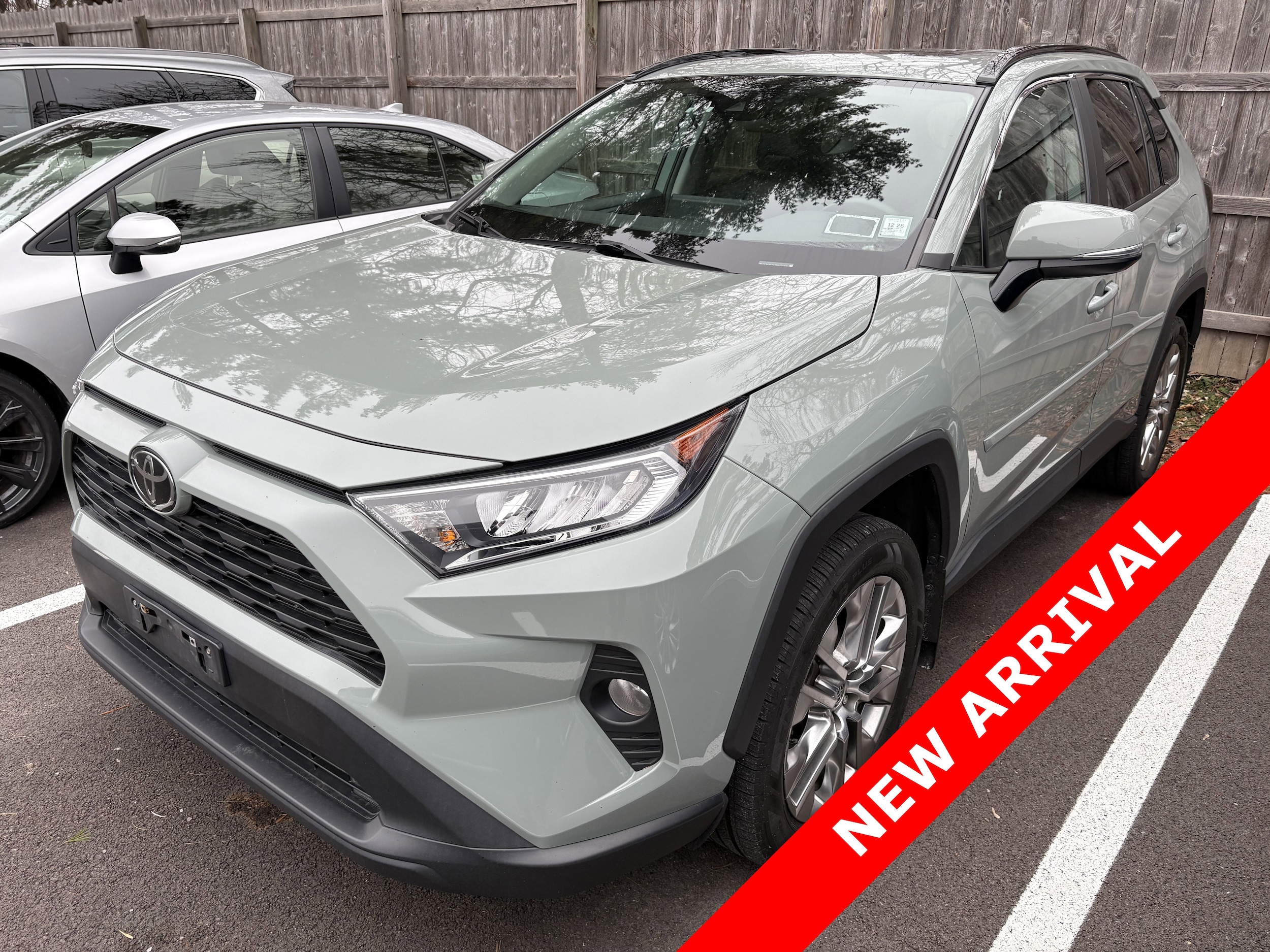 2021 Toyota RAV4 XLE Premium
