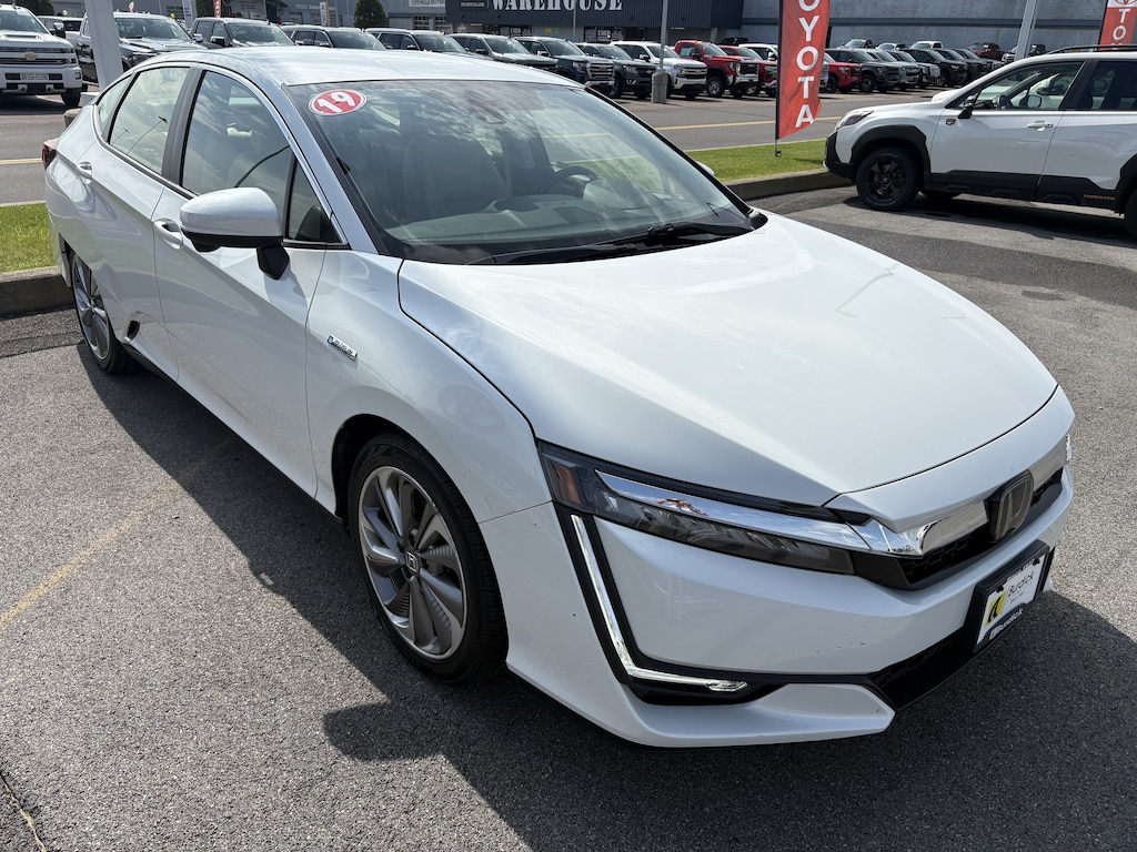 Used 2019 Honda Clarity Plug-In Hybrid Touring Sedan