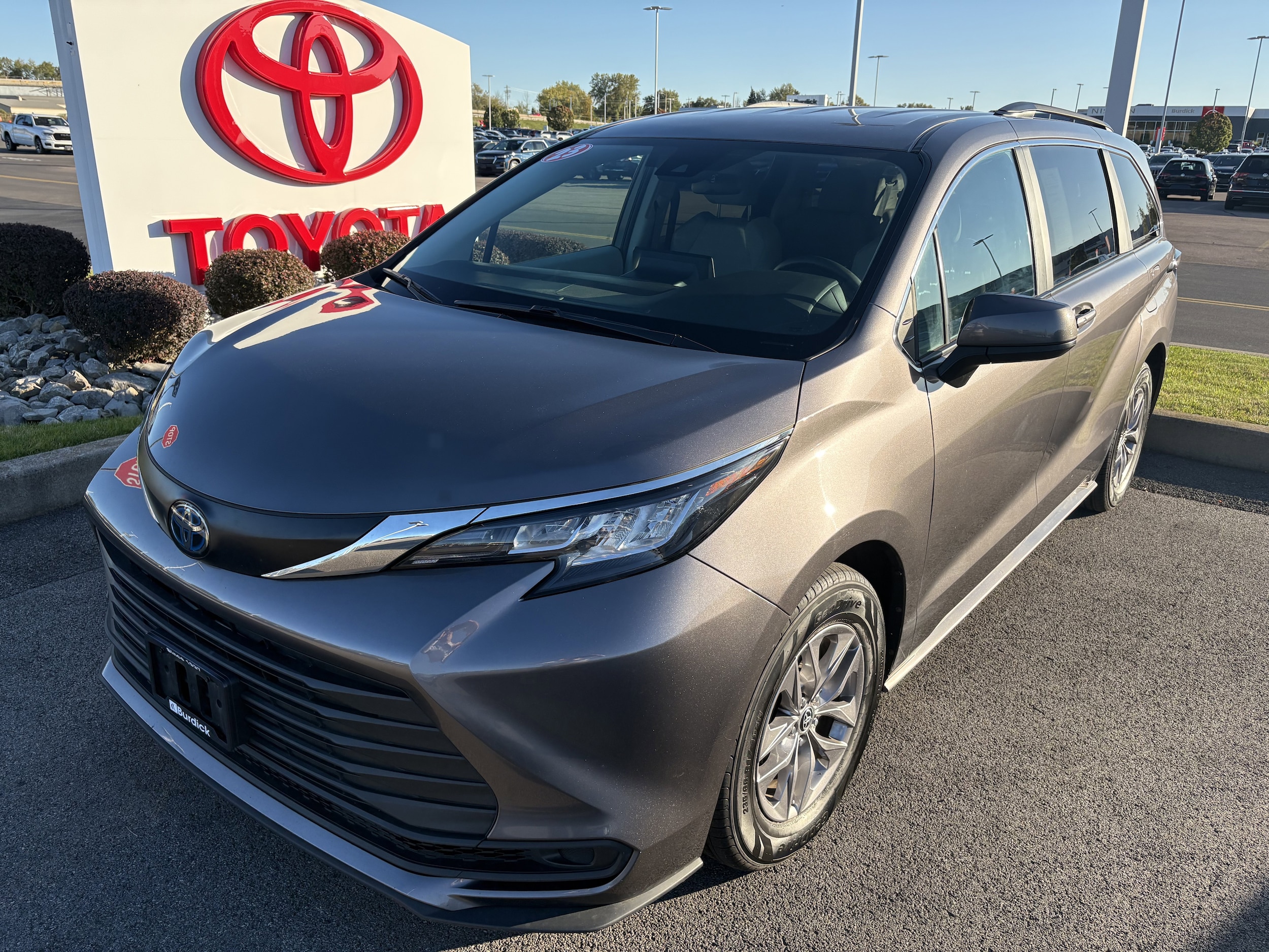 2023 Toyota Sienna