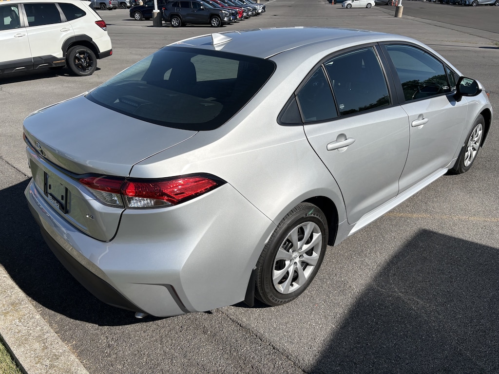 Used 2024 Toyota Corolla LE Sedan
