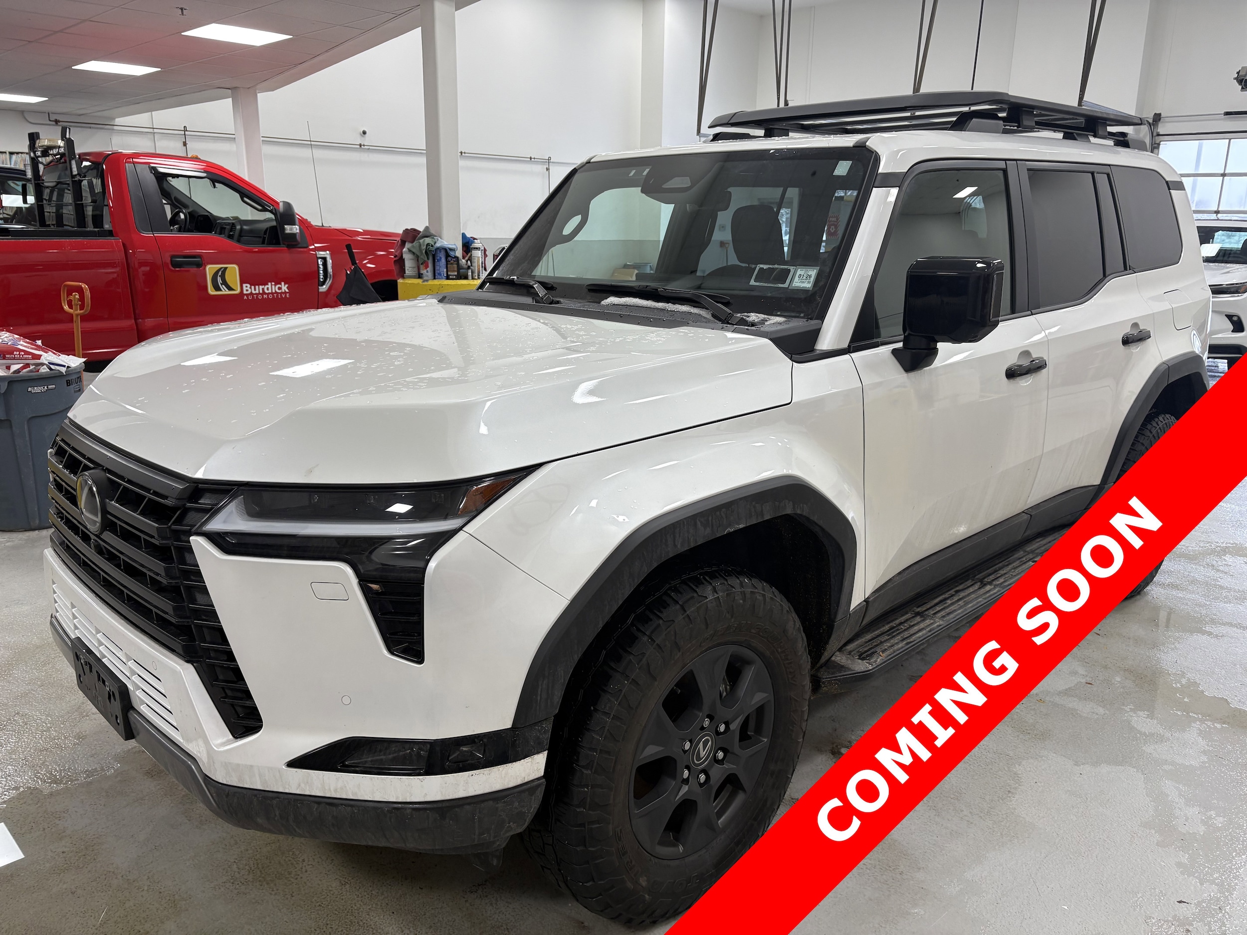 2024 Lexus GX Overtrail's photo