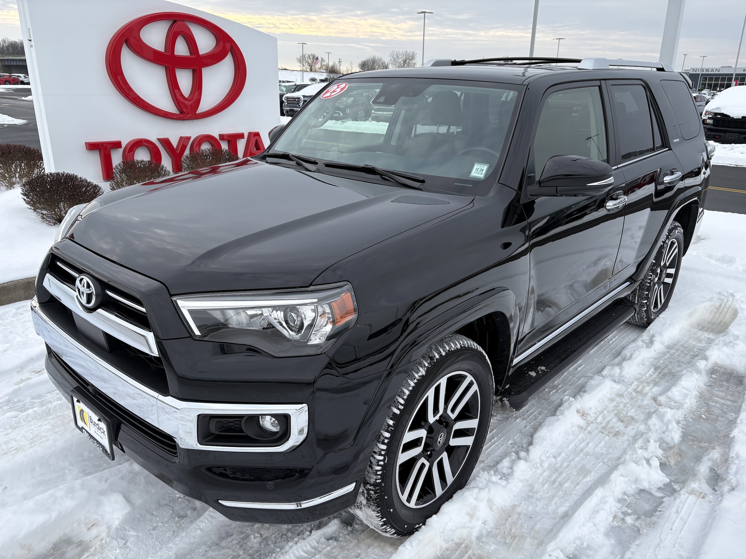 2023 Toyota 4Runner Limited's photo