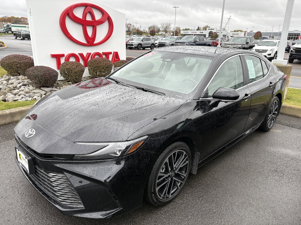 Used 2025 Toyota Camry XLE Sedan