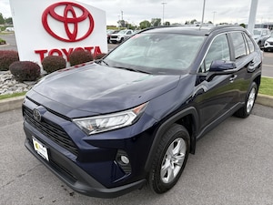 2019 Toyota RAV4 XLE SUV