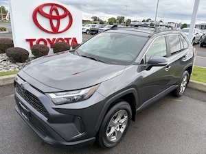 2022 Toyota RAV4 XLE SUV