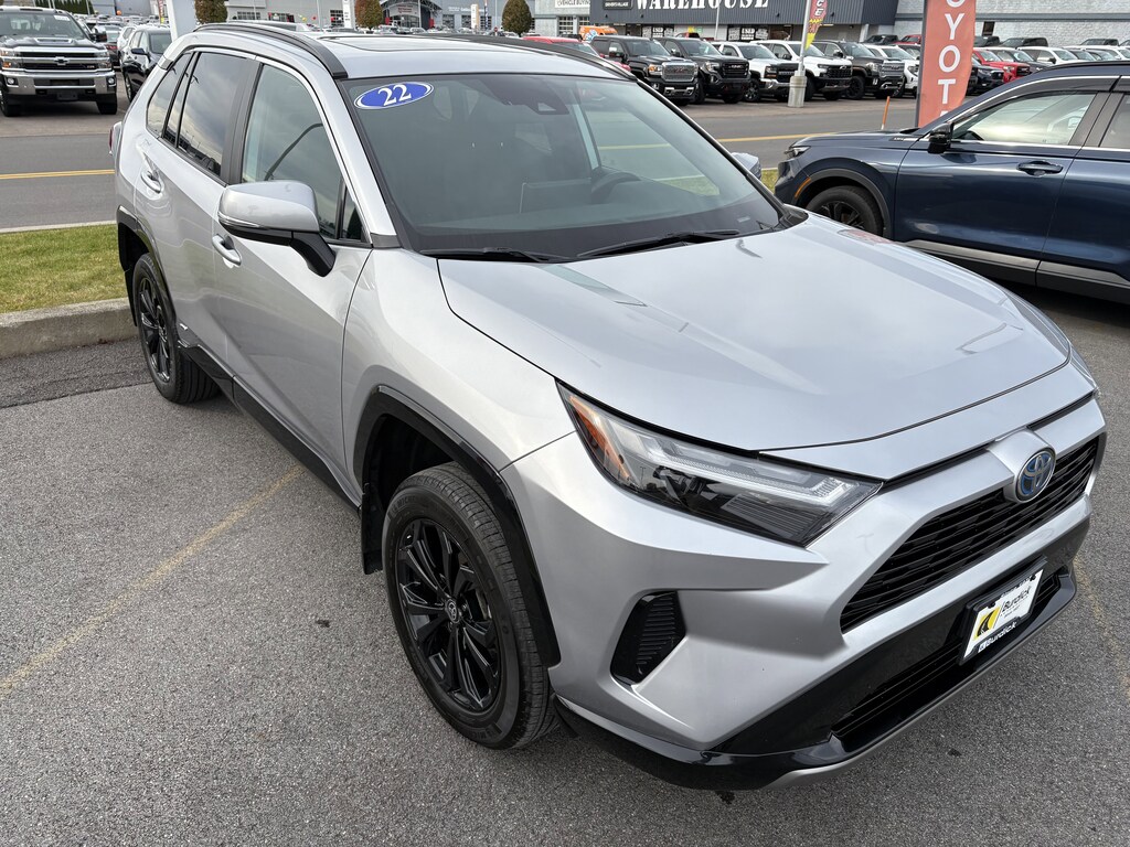 Certified 2022 Toyota RAV4 Hybrid SE SUV