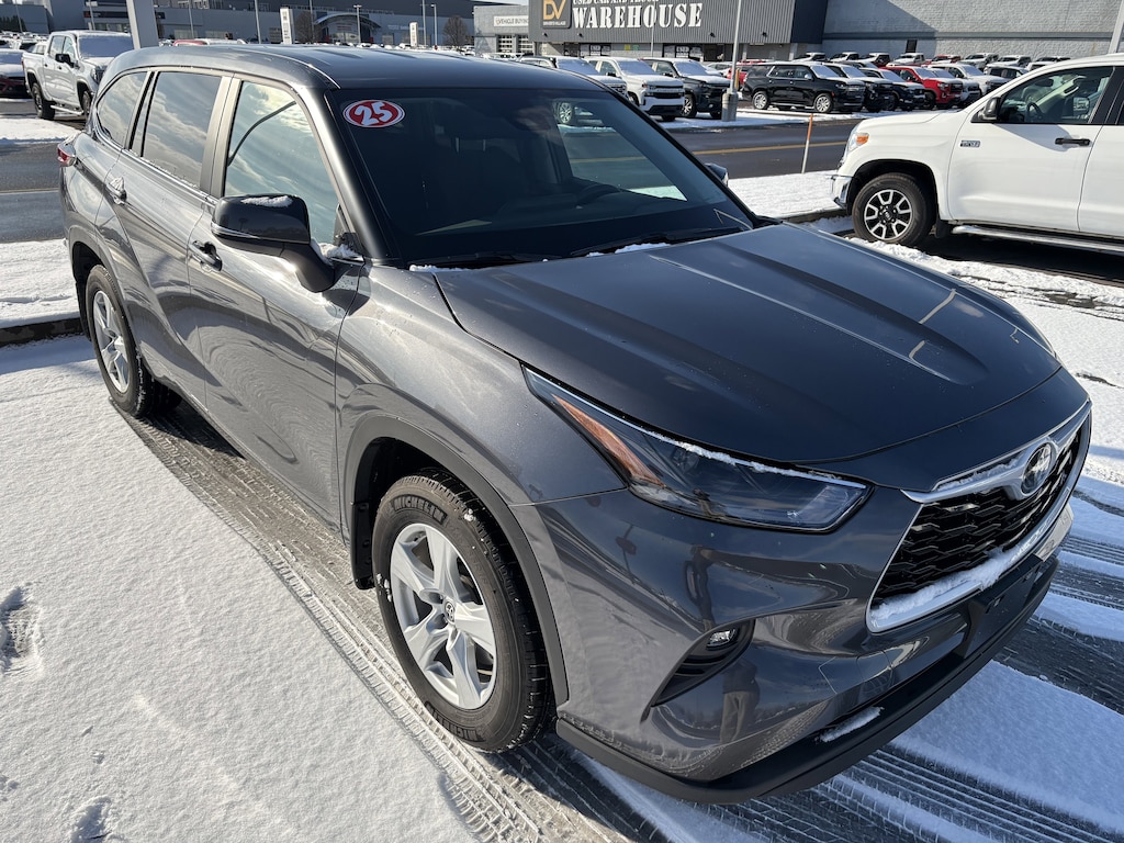 Certified 2025 Toyota Highlander LE SUV