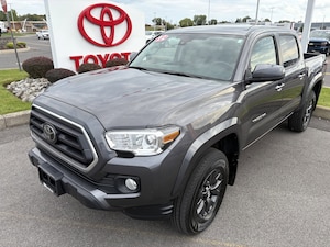 2022 Toyota Tacoma SR5 V6 Truck Double Cab