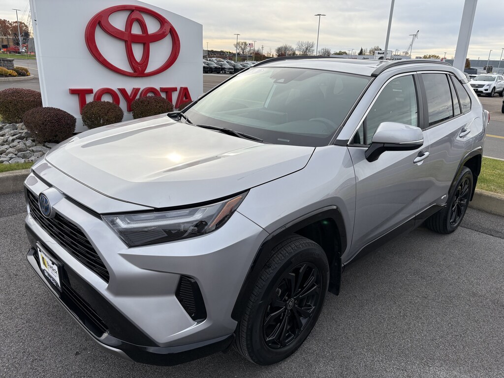 Certified 2022 Toyota RAV4 Hybrid SE SUV