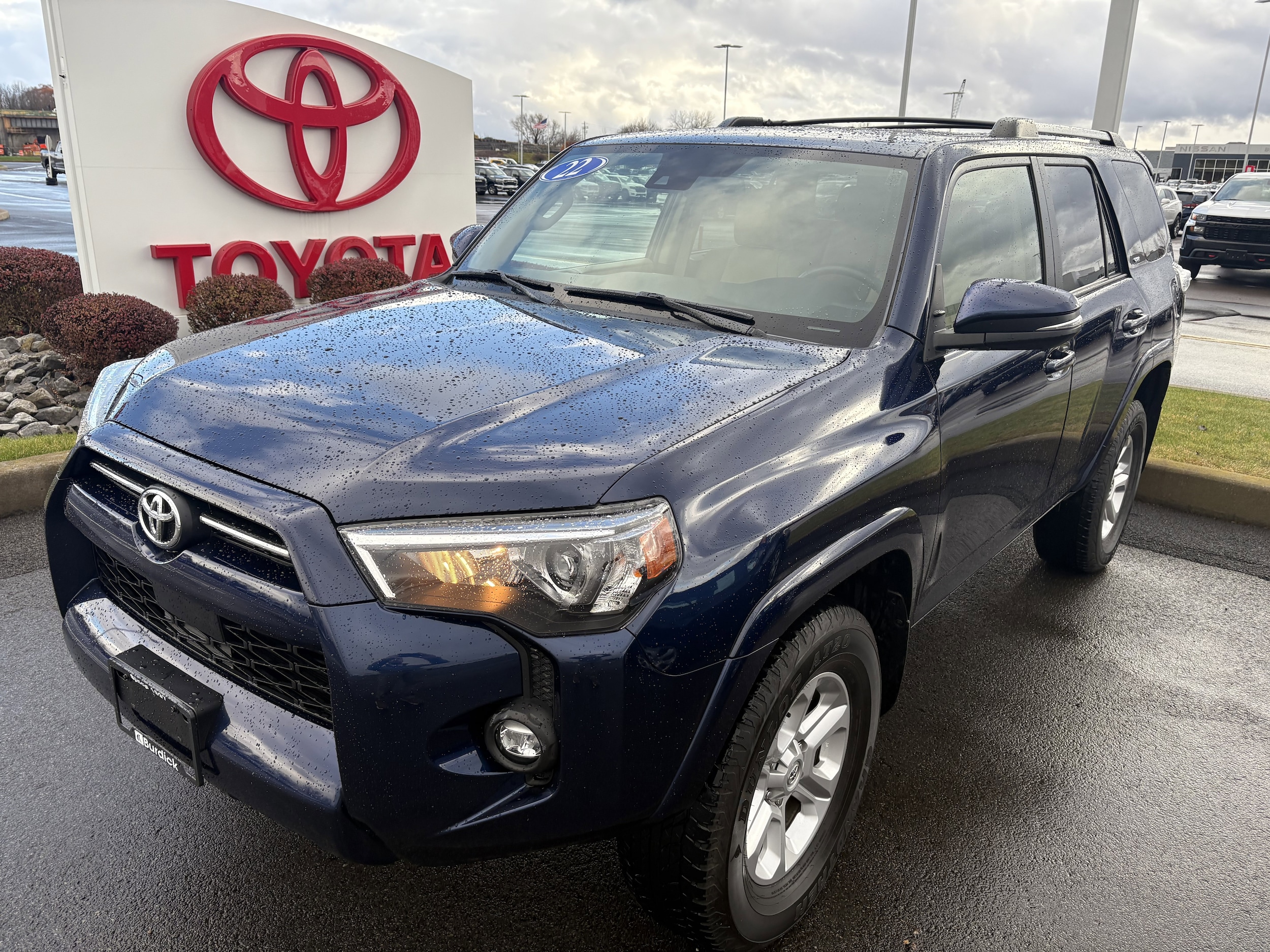 2022 Toyota 4Runner SR5 Premium's photo