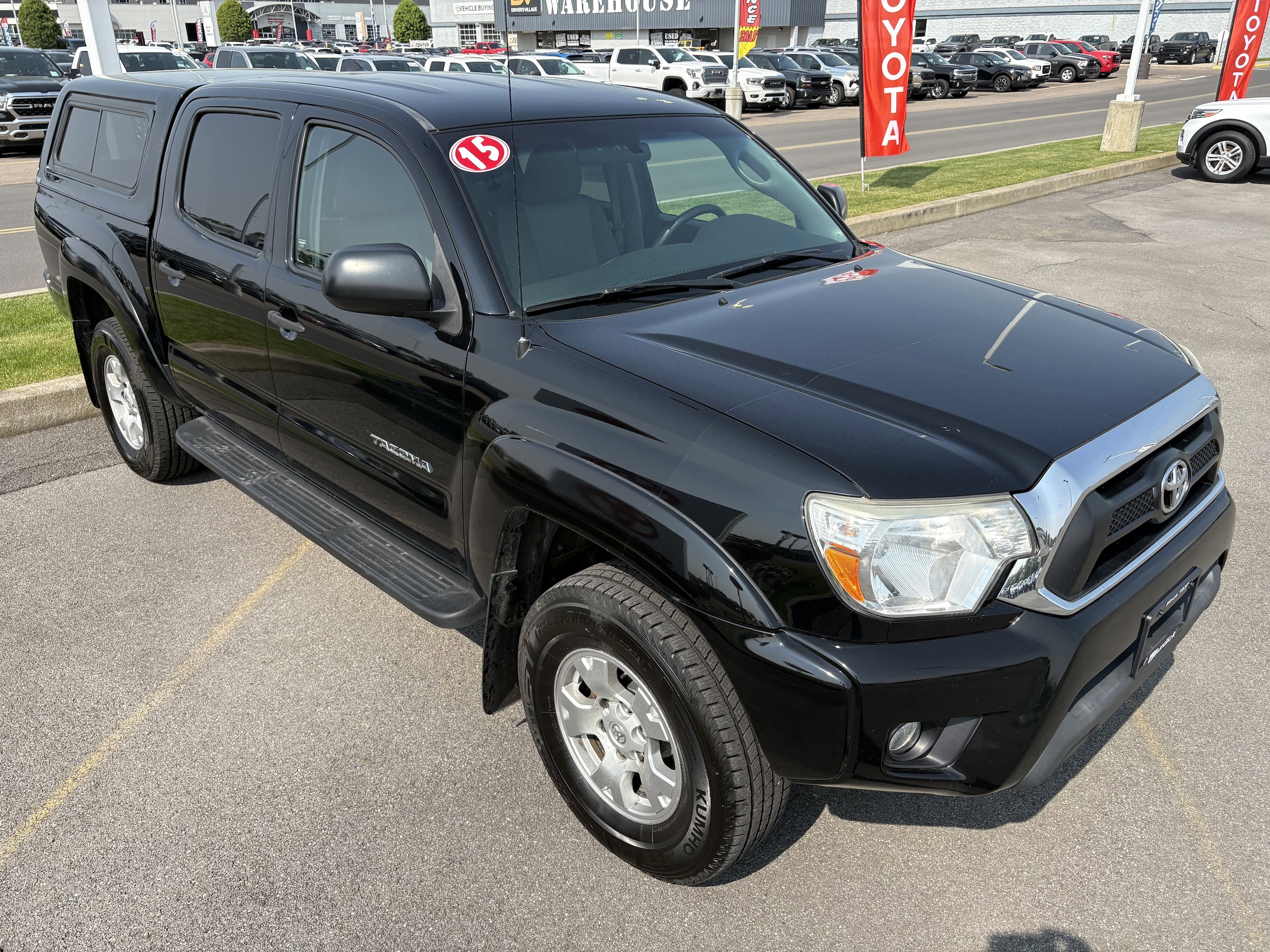 Used 2015 Toyota Tacoma Base with VIN 3TMLU4ENXFM201777 for sale in Cicero, NY