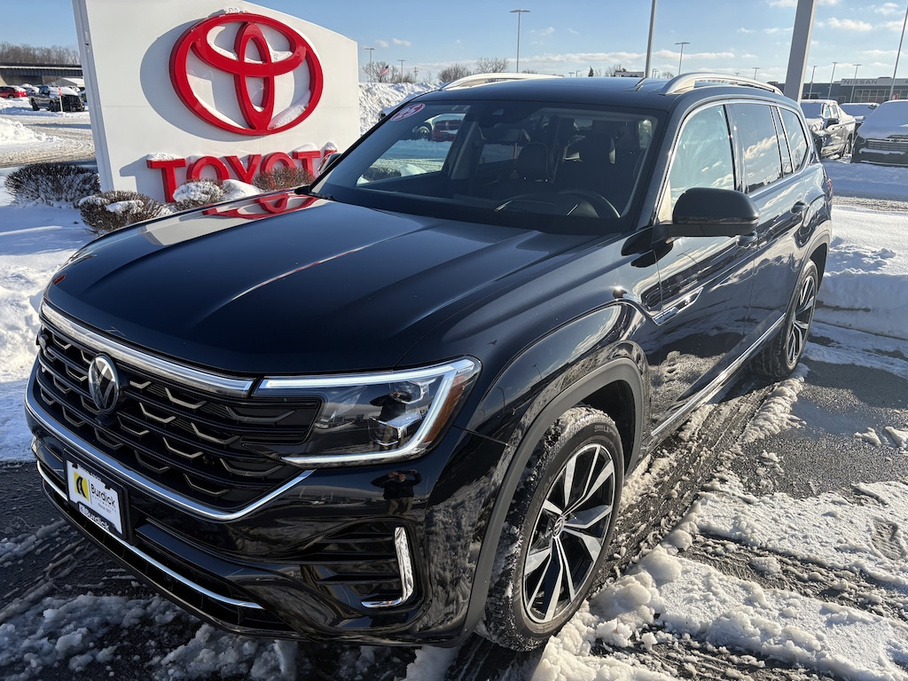 Used 2025 Volkswagen Atlas 2.0T SEL Premium R-Line SUV