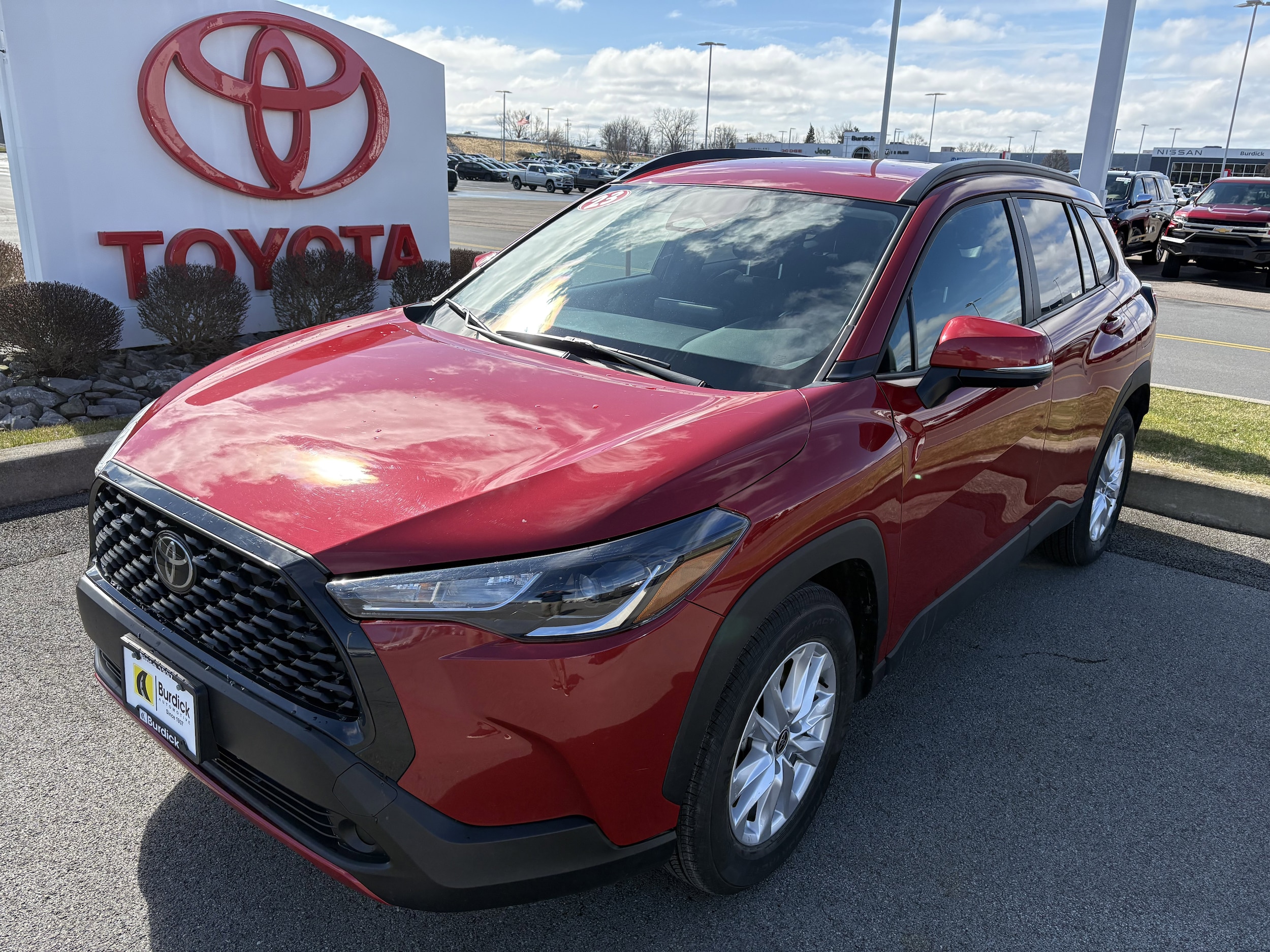 2023 Toyota Corolla Cross LE