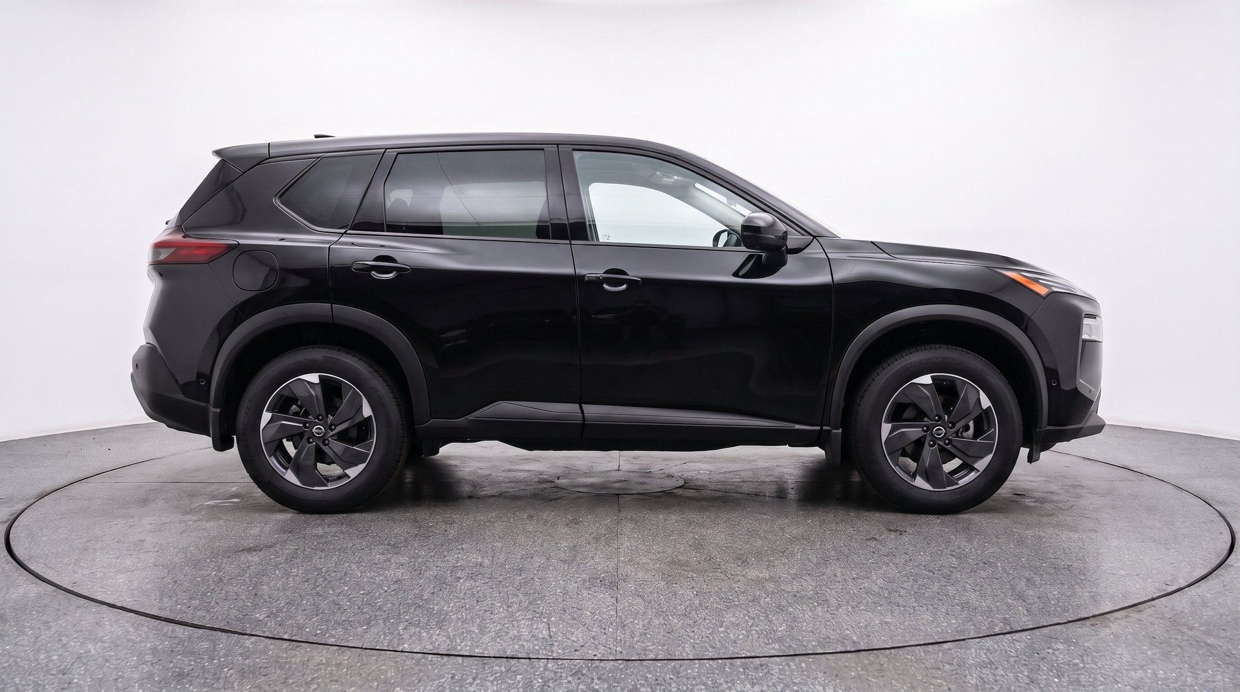 Thumbnail: 2025 Nissan Rogue - 10