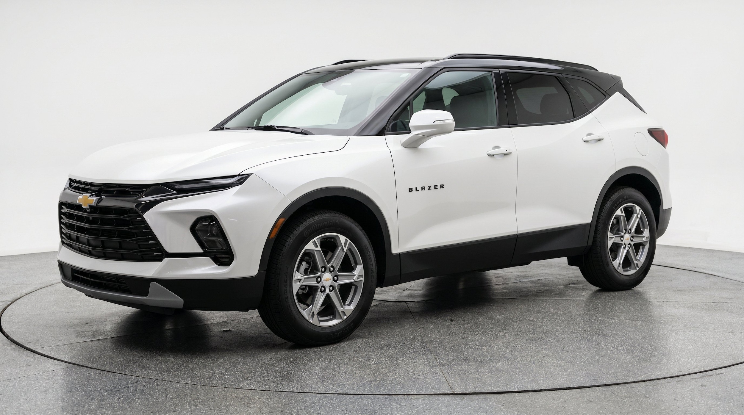 Thumbnail: 2026 Chevrolet Blazer - 3