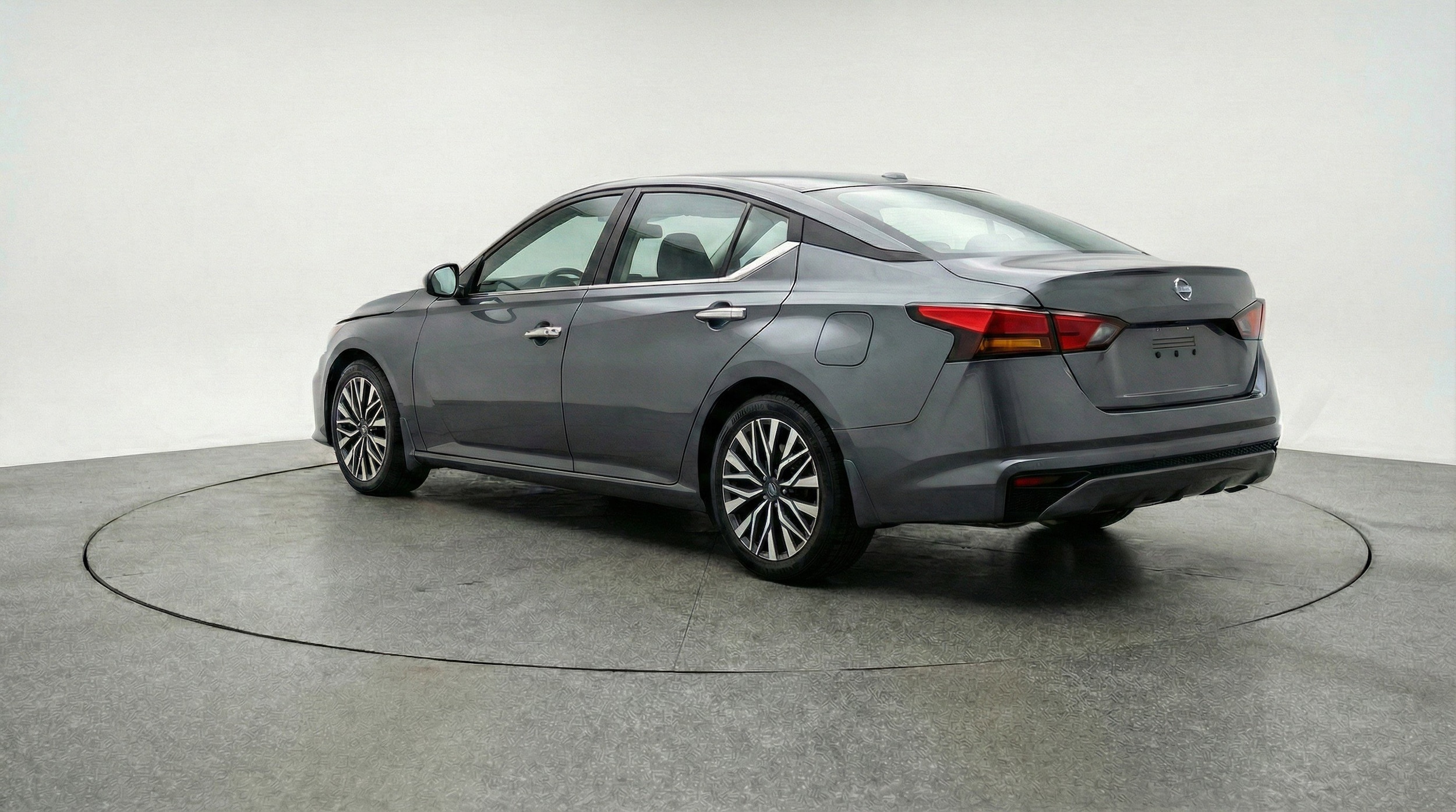 Thumbnail: 2025 Nissan Altima - 6
