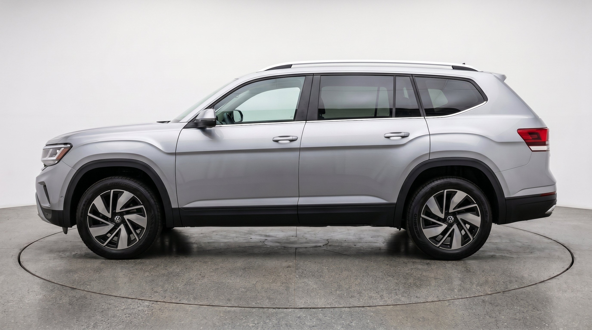 Thumbnail: 2026 Volkswagen Atlas - 5