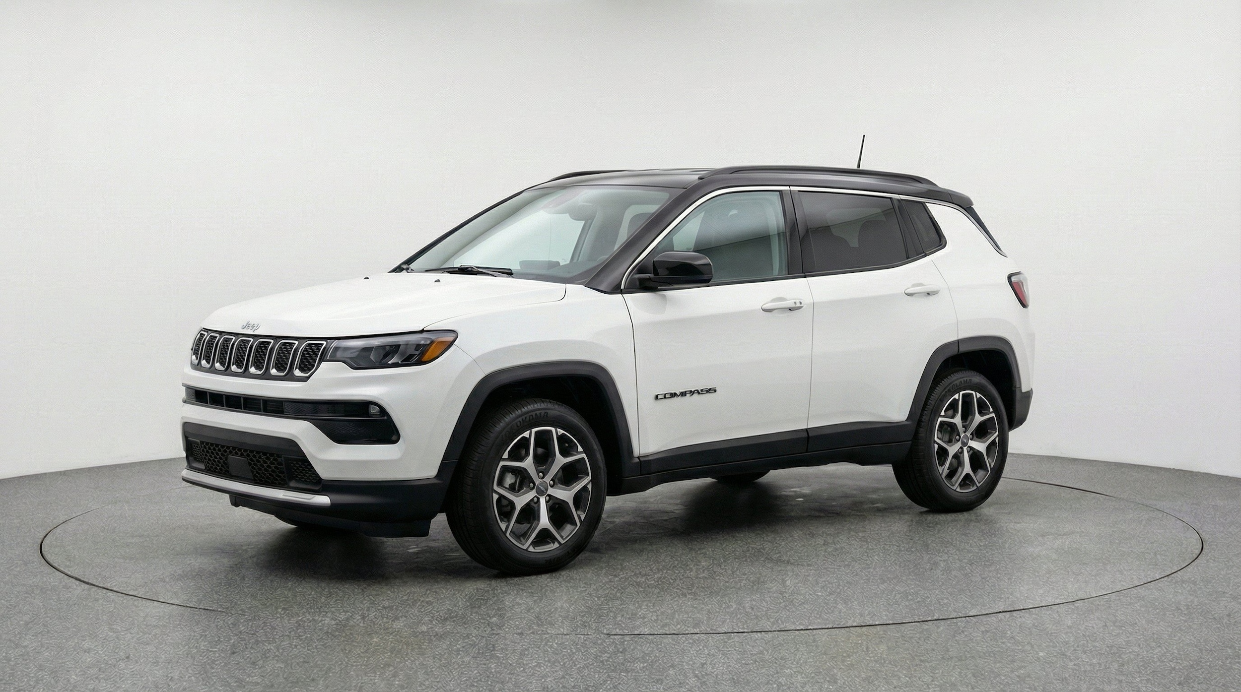 Thumbnail: 2025 Jeep Compass - 3