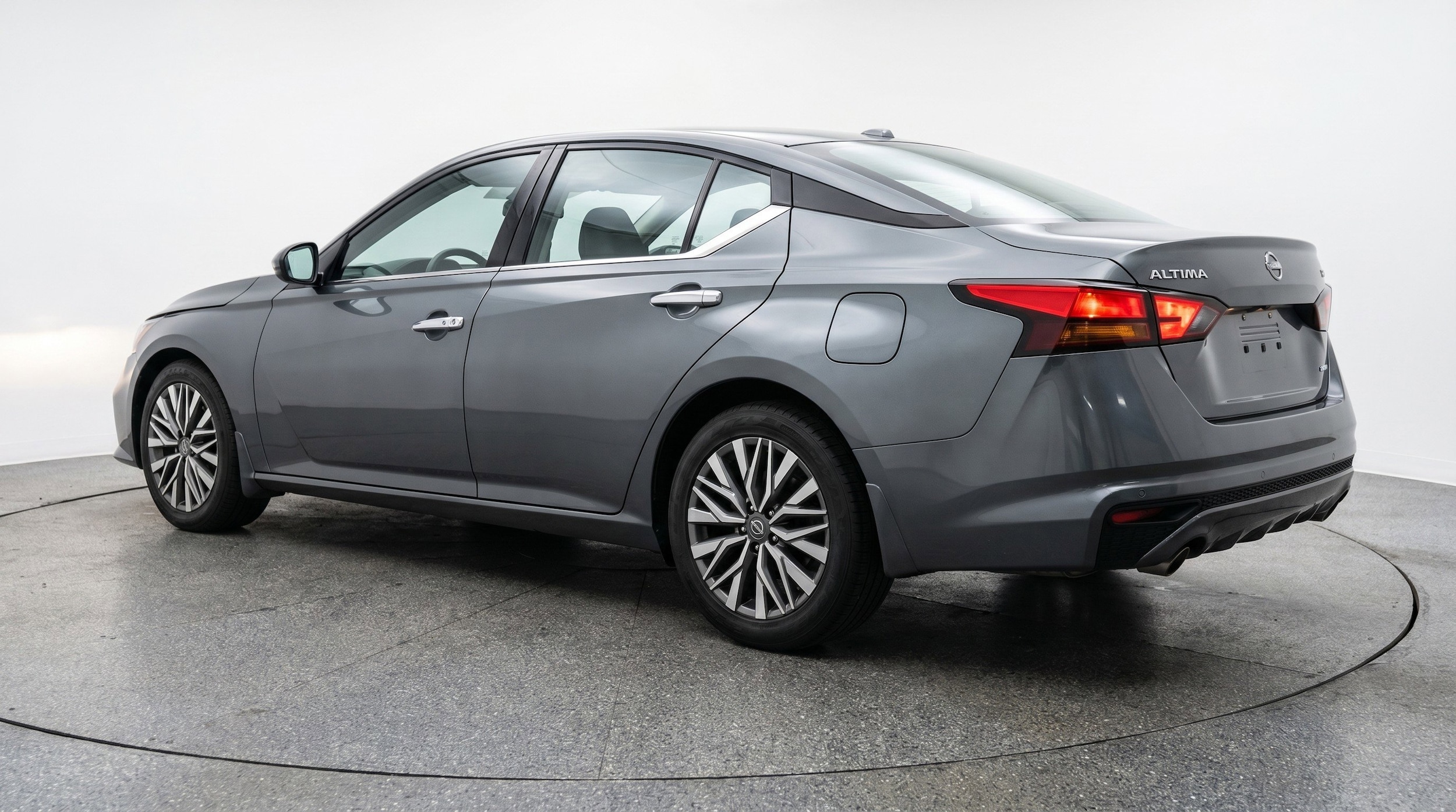 Thumbnail: 2025 Nissan Altima - 6