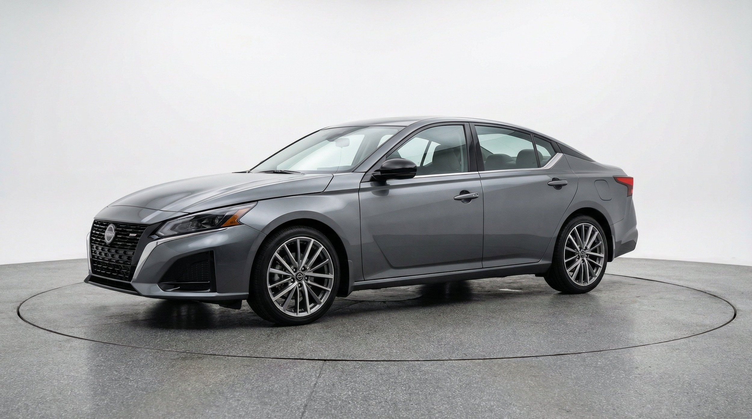 Thumbnail: 2025 Nissan Altima - 3