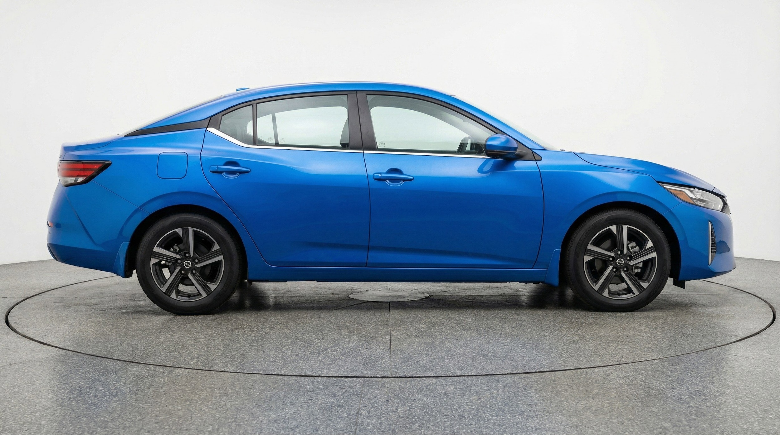 Thumbnail: 2025 Nissan Sentra - 11