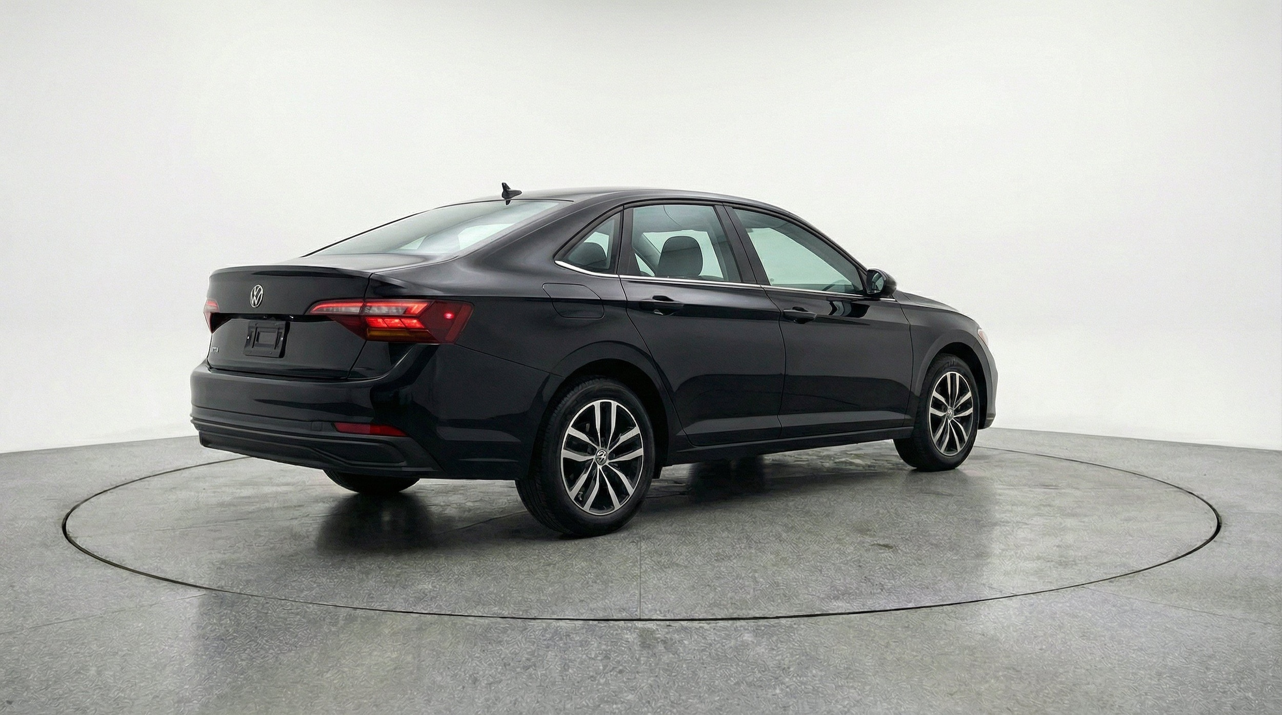 Thumbnail: 2025 Volkswagen Jetta - 9